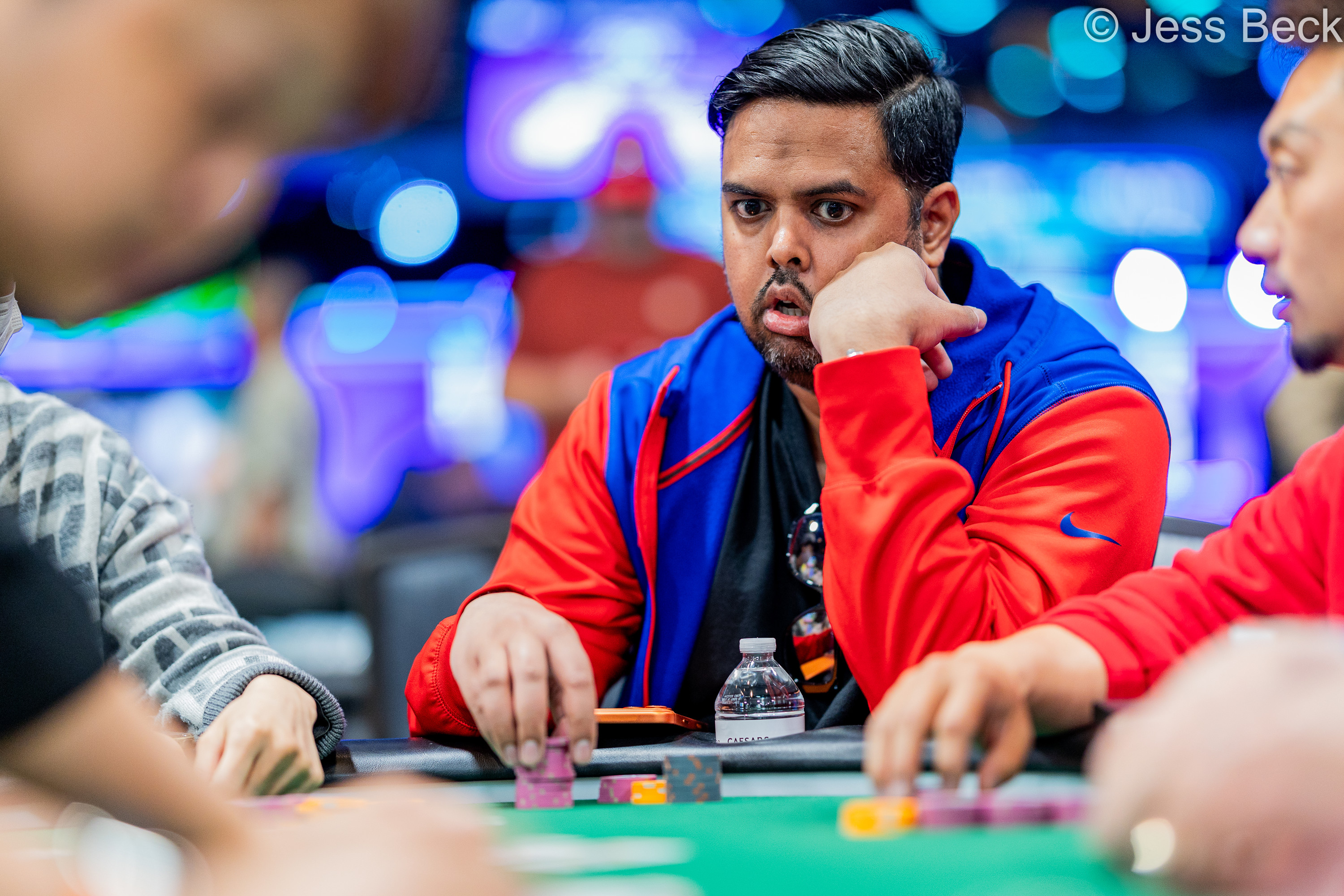 真人百家乐 - WSOP 主赛事泡沫期上演“清一色”VS“葫芦”的世纪对决 - 百家乐网站